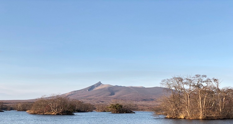 フモトノ&mus. 函館山麓の貸切プライベートサウナ付き高級貸別荘 大自然に抱かれた外観ヒーロービジュアル