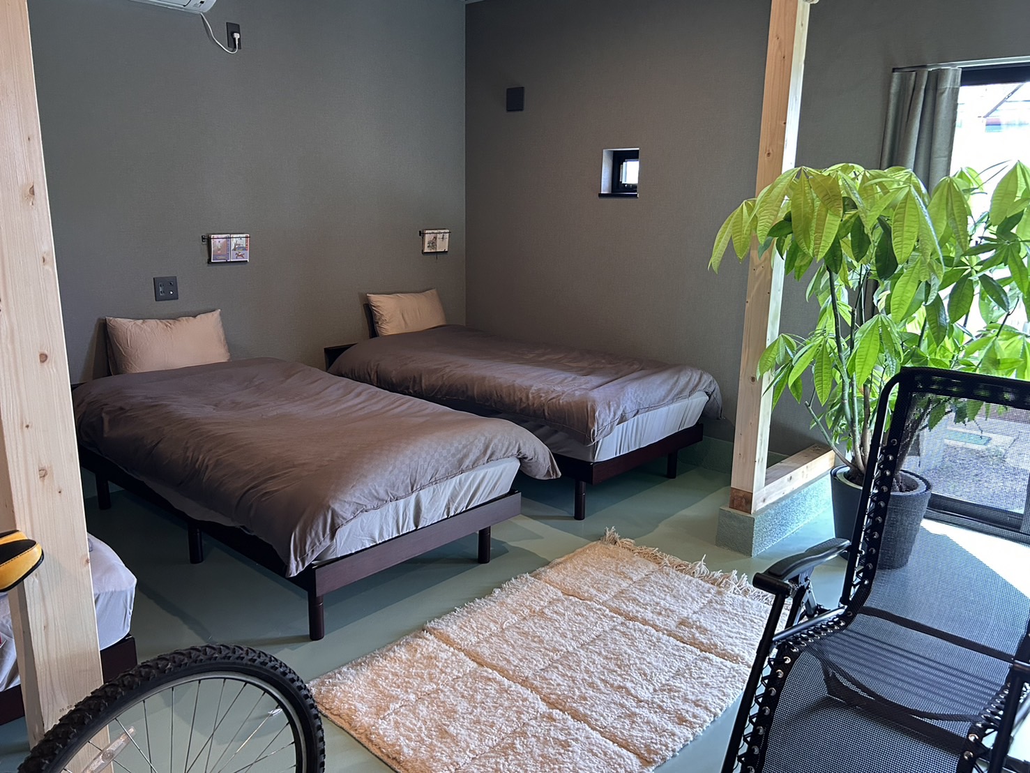 フモトノ&mus. 周辺の森林写真