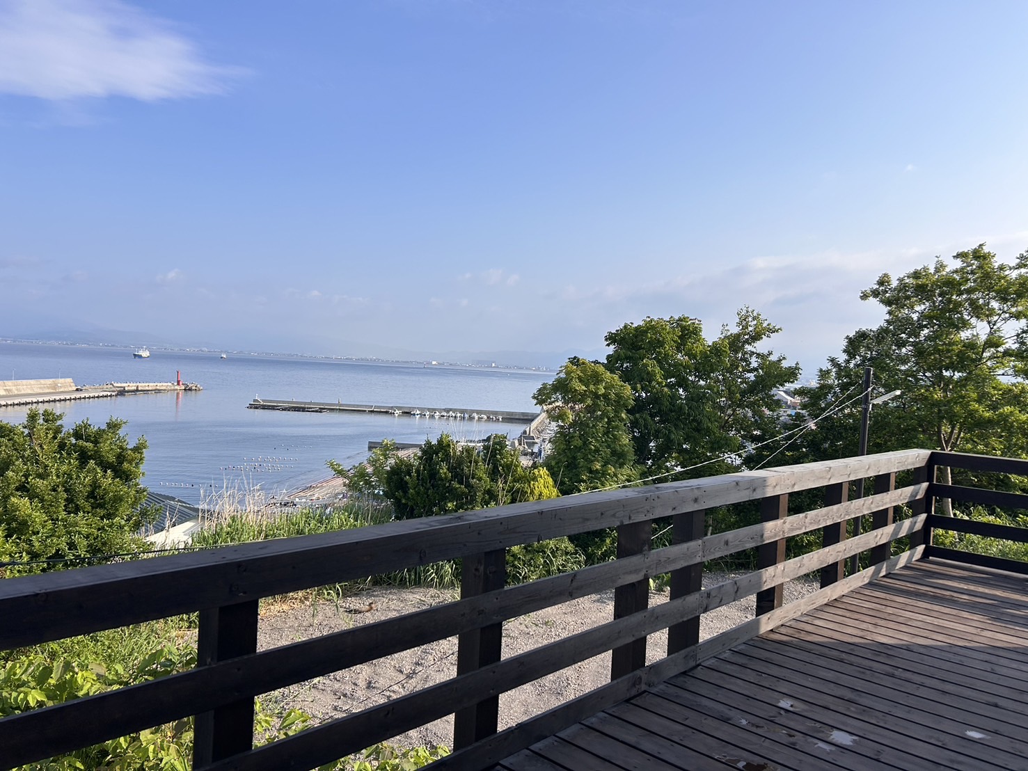 フモトノ&mus. 客室インテリア